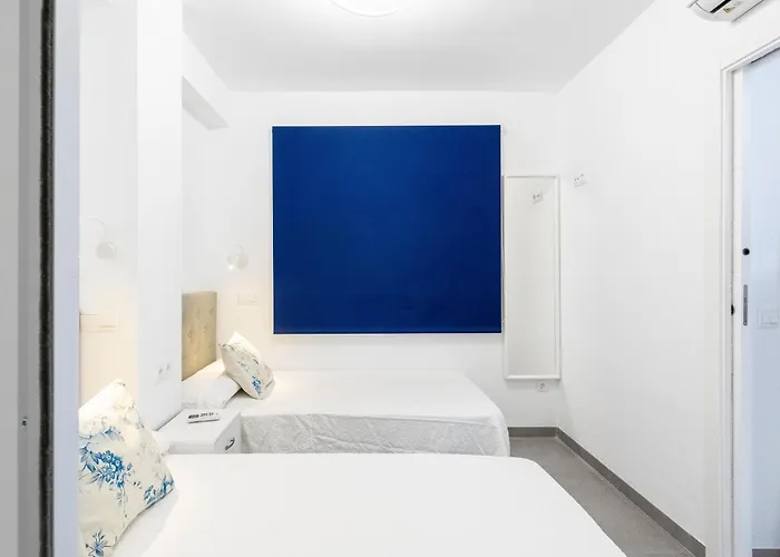 Edificio Sirena Apartment *